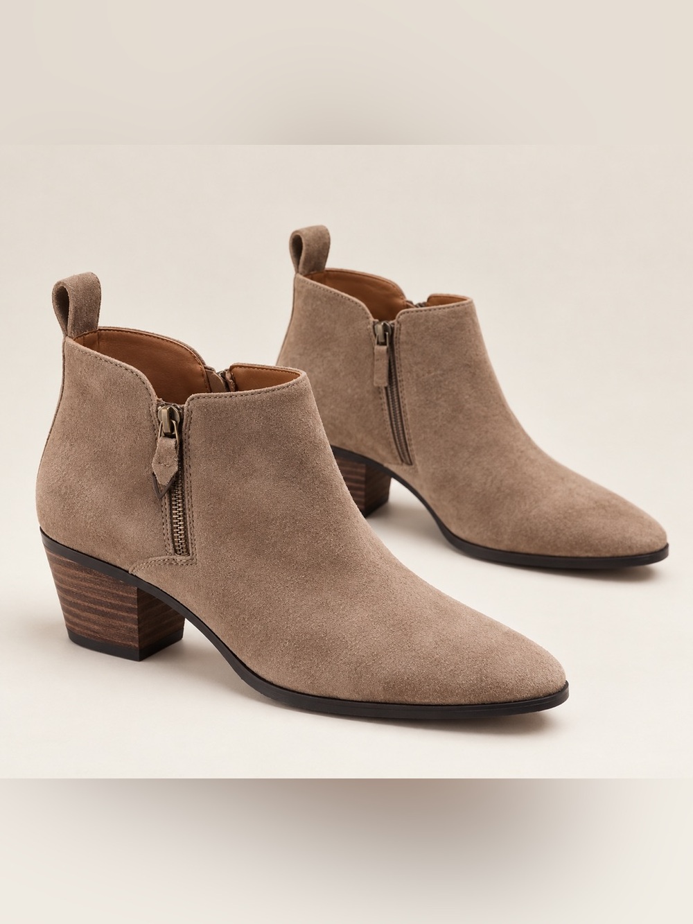 NWT Vionic Vivien Cecily Waterproof Leather Ankle Booties Stone Sz 6.5